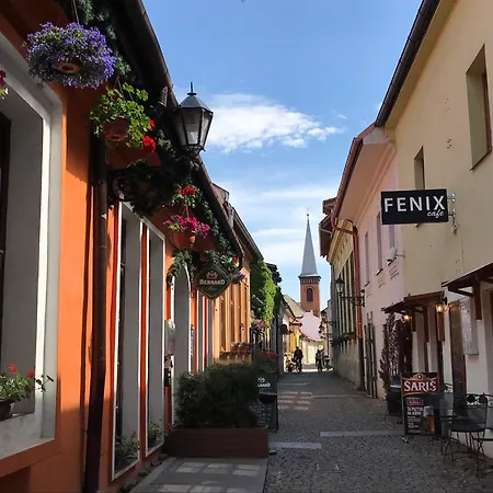 E2 Oldtown Luxury Apartment: Urban Comfort Apartment *